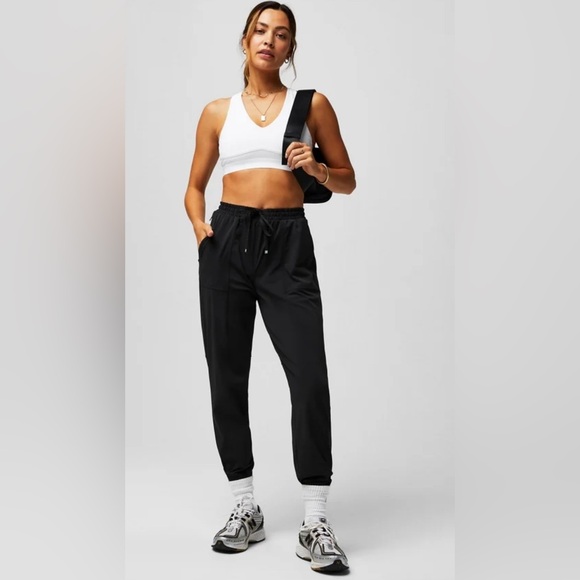Fabletics Pants - EUC Fabletics Joggers size Small
